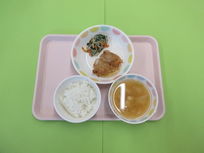 10月11日(水)　給食